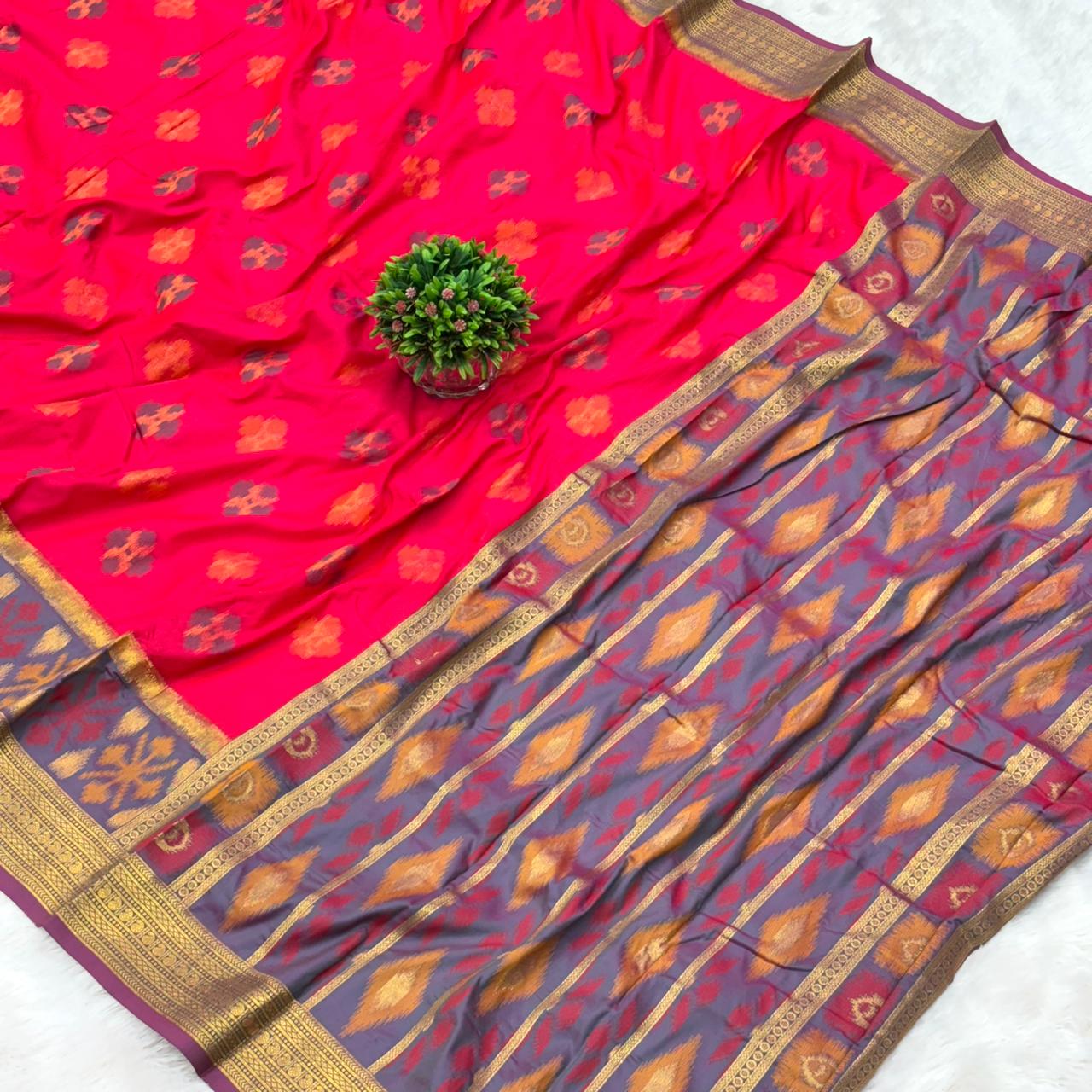 Authentic Handloom Ikat Silk Saree-  pink