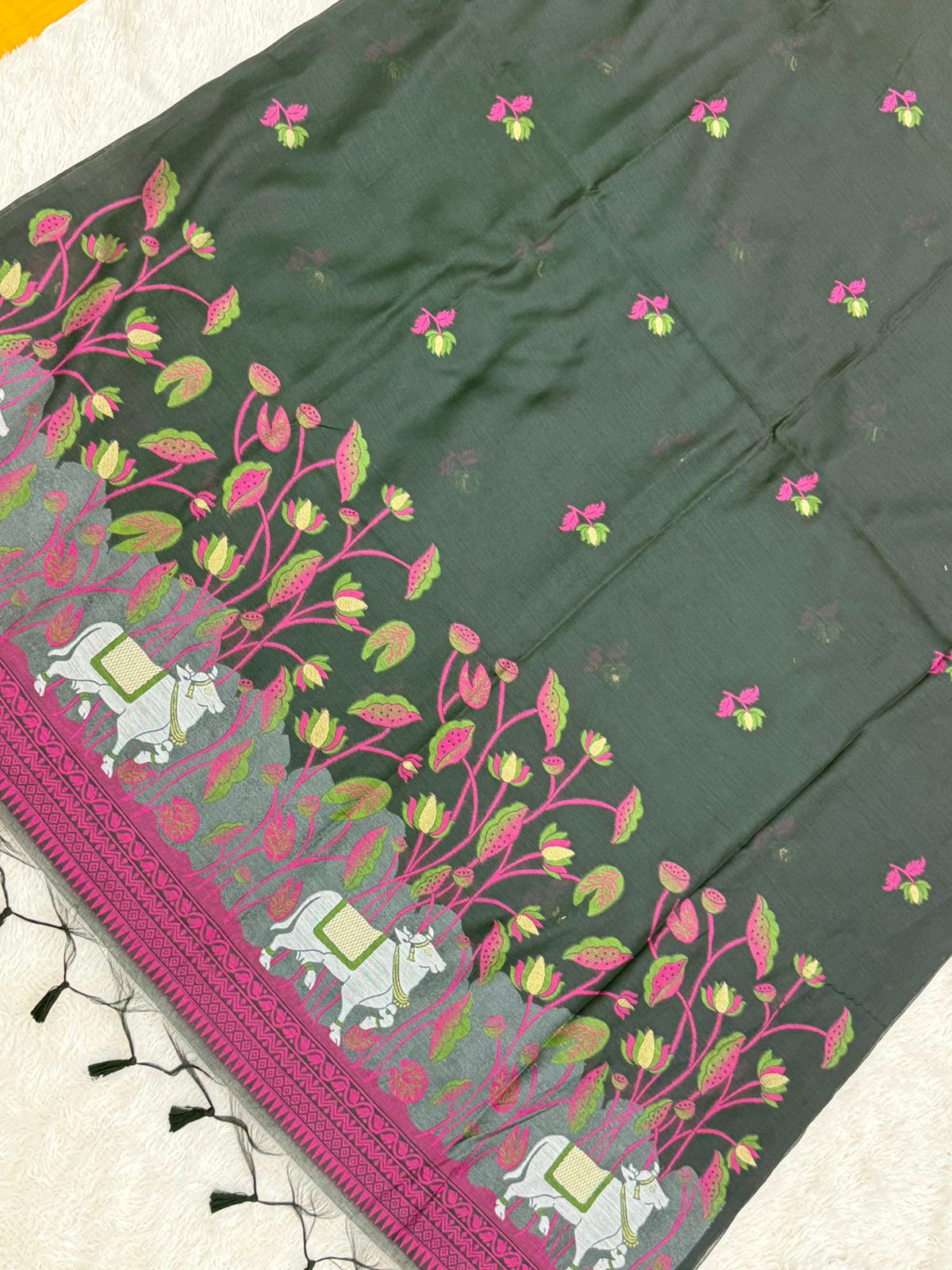 Vatika_mehandi green