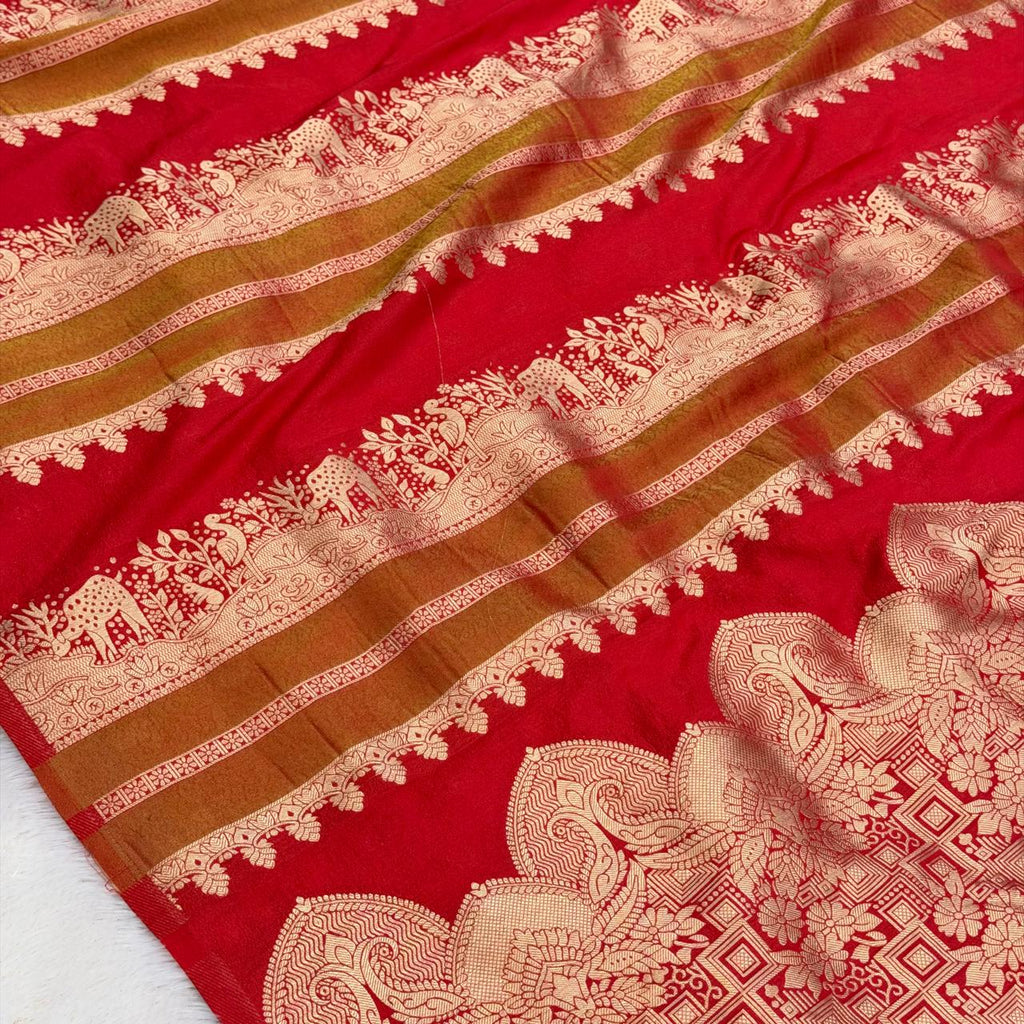 Crepe Georgette Jangal Design Saree - Red