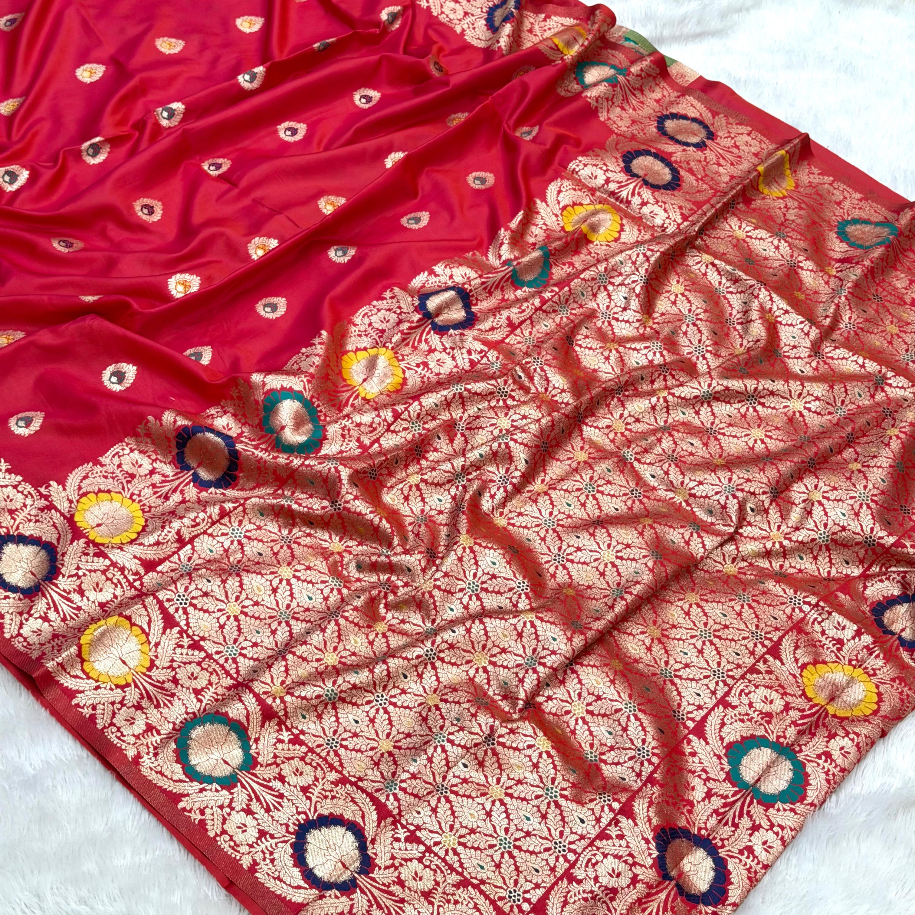 Jasmin  Beautiful flower design saree - Rani Pink