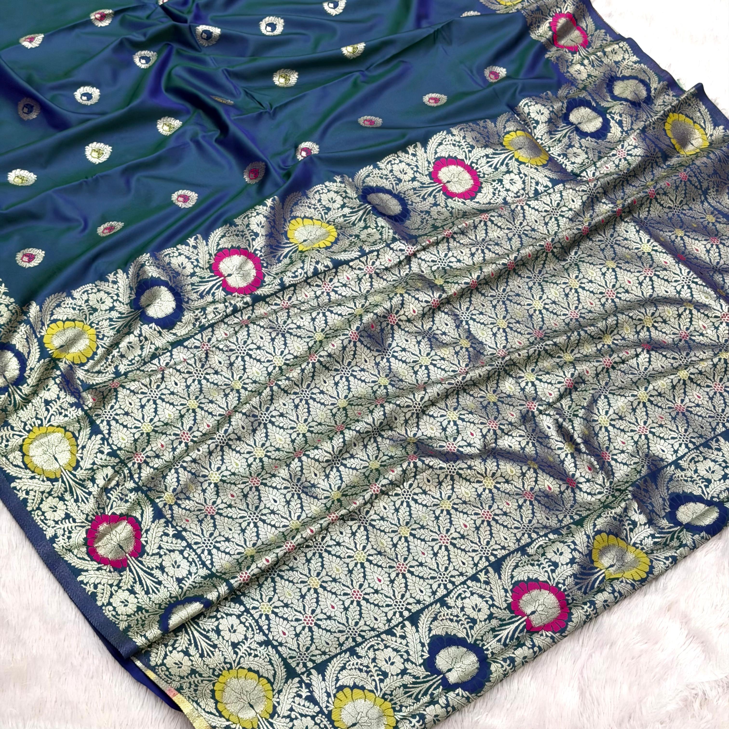 Jasmin Beautiful flower design saree - Blue