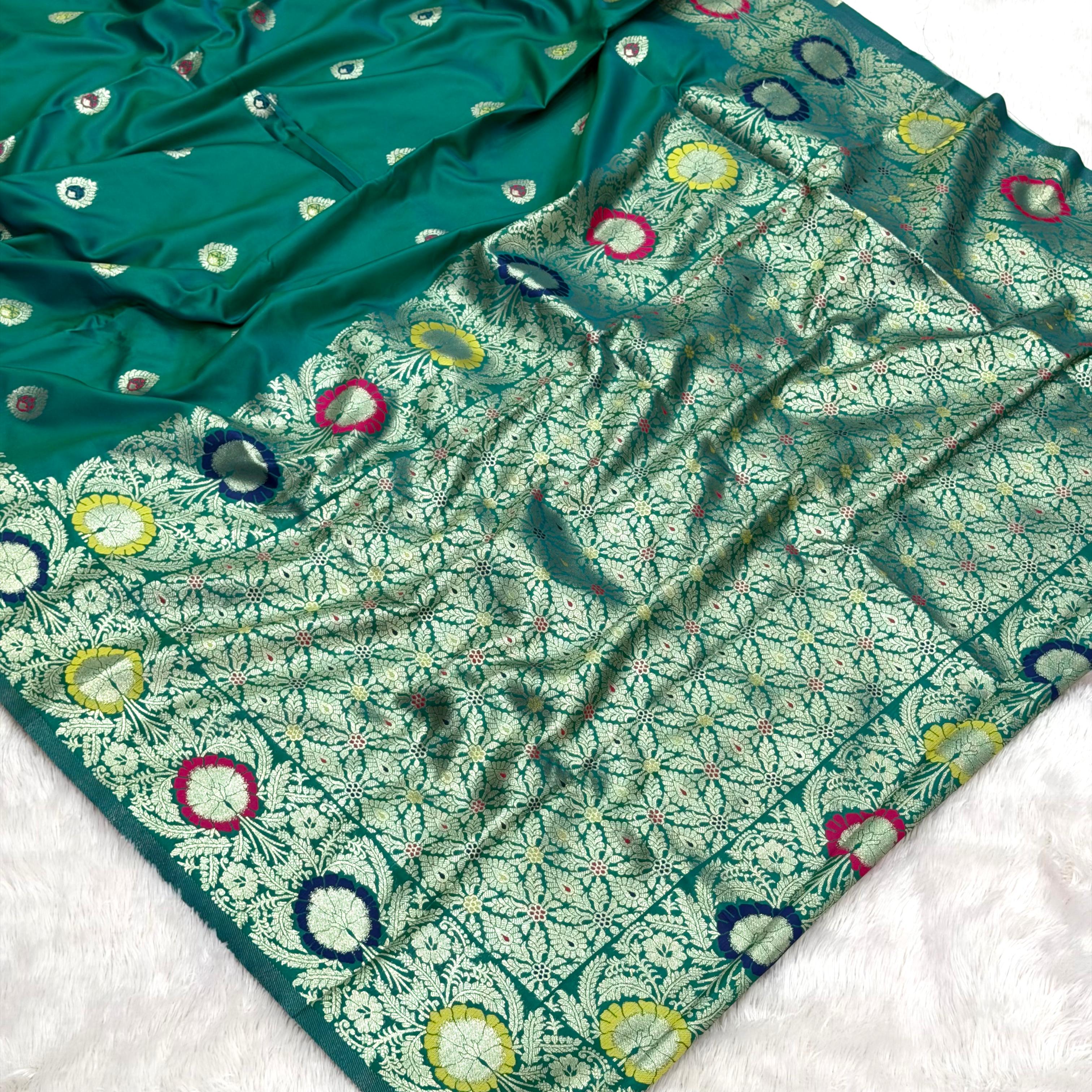 Jasmin  Beautiful flower design saree - Morpankhi