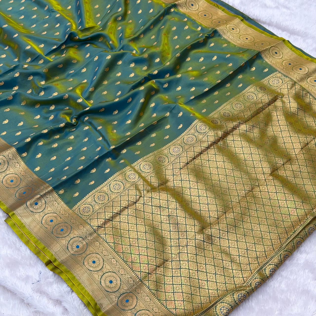 Nandini Bhumkai Saree- Pista
