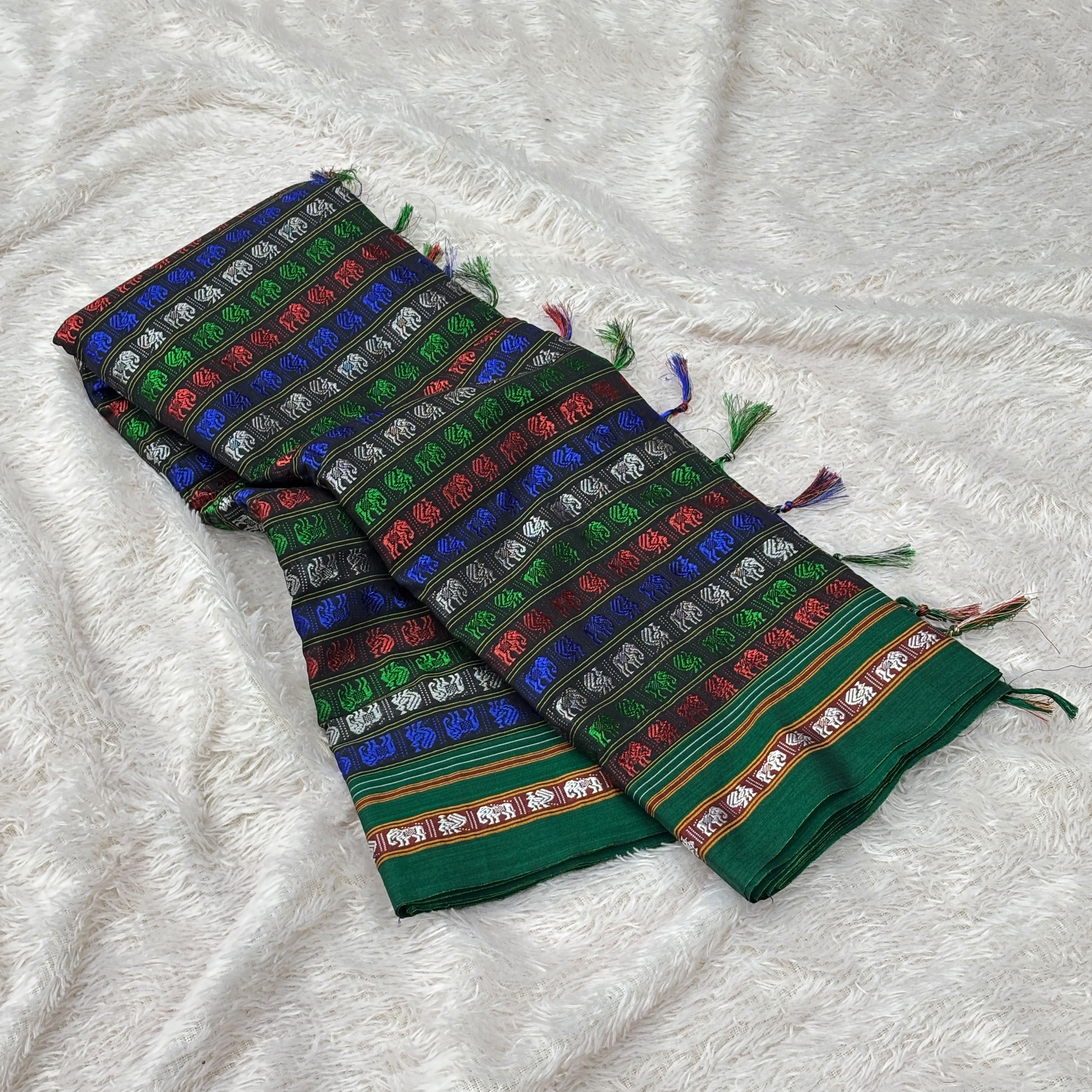 ✨ Handloom Khan Saree - Four Colour
