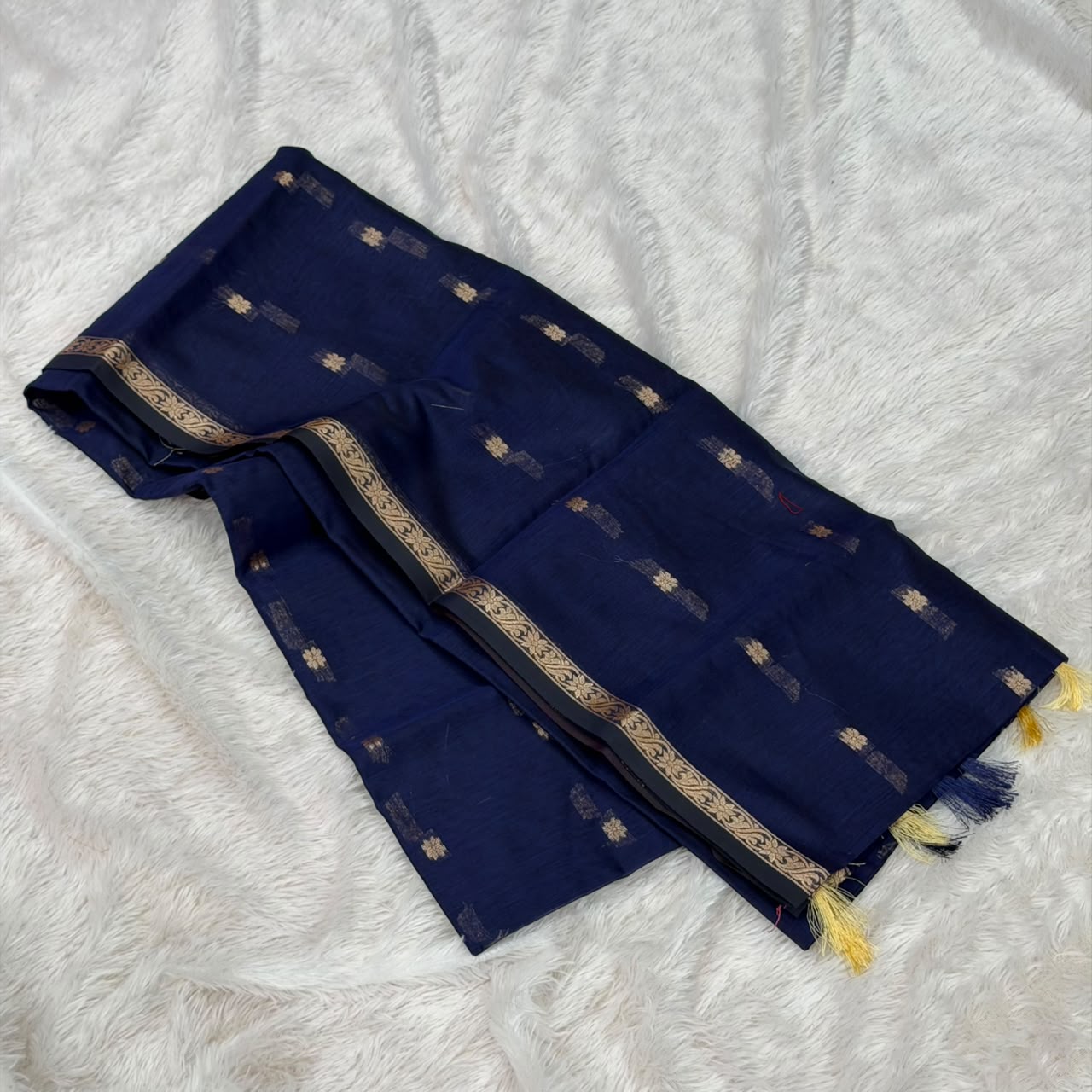 Small Design Maheshwari Saree - Purple