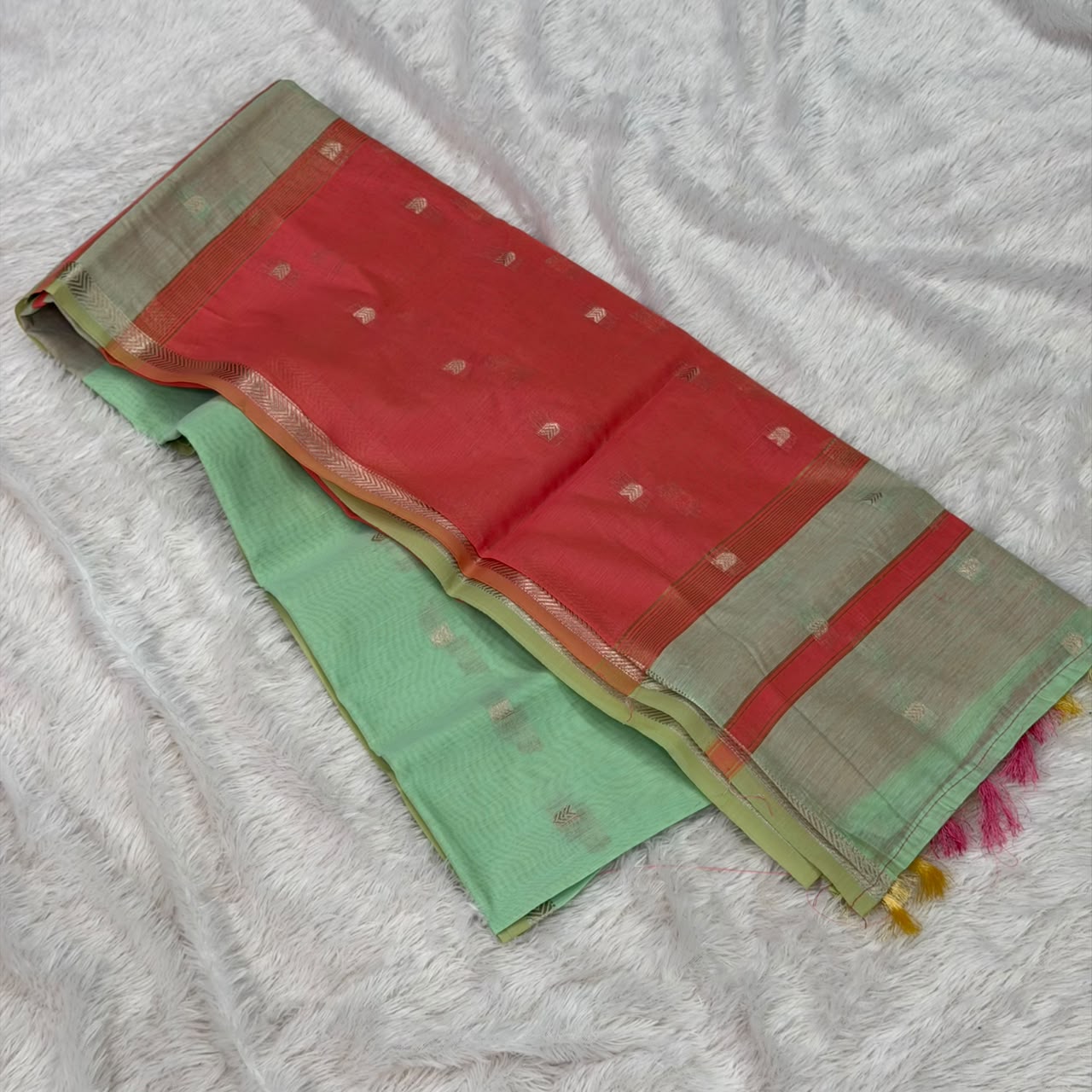 Tir Maheshwari Saree - Pista