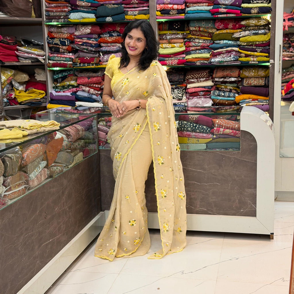 Crunchy Sapara Shine Saree