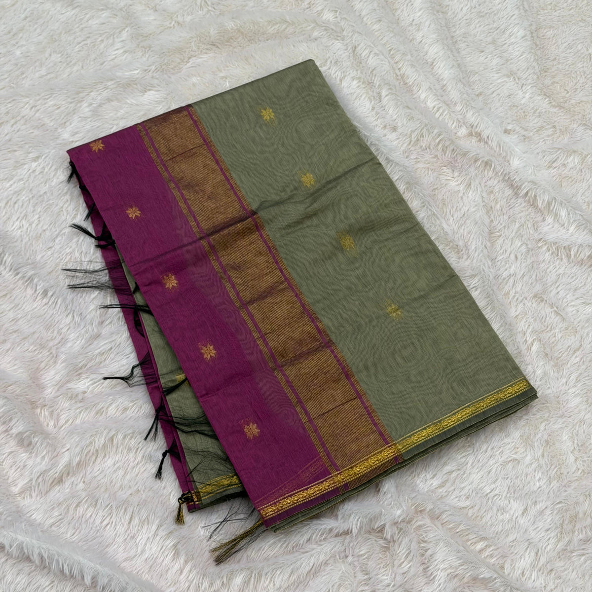 Flower Maheshwari Saree-Grey With Pink