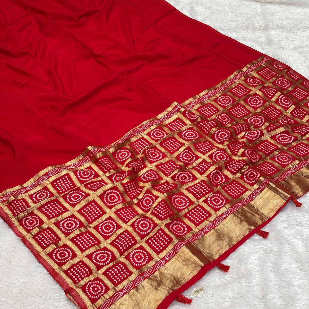 Rich Golden Boarder Saree - Red