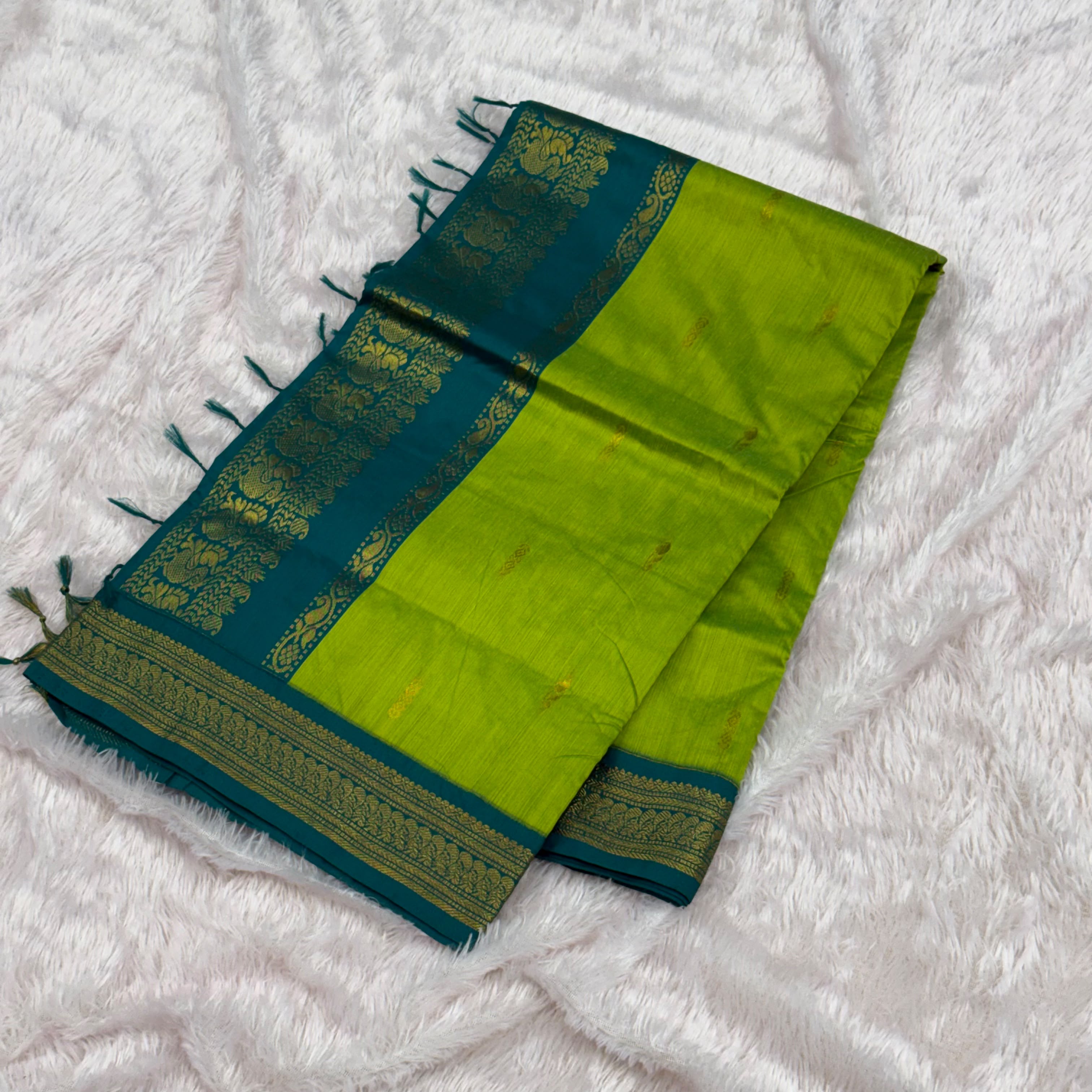 Cotton Silk Blended Gadwal_Perrot with Rama