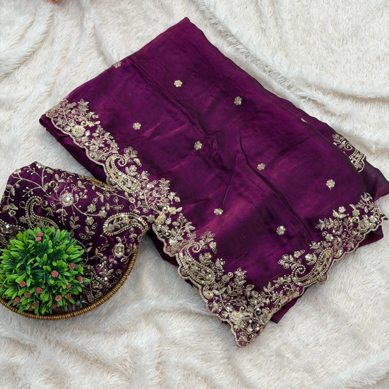 Designer Saree -  AMSULI