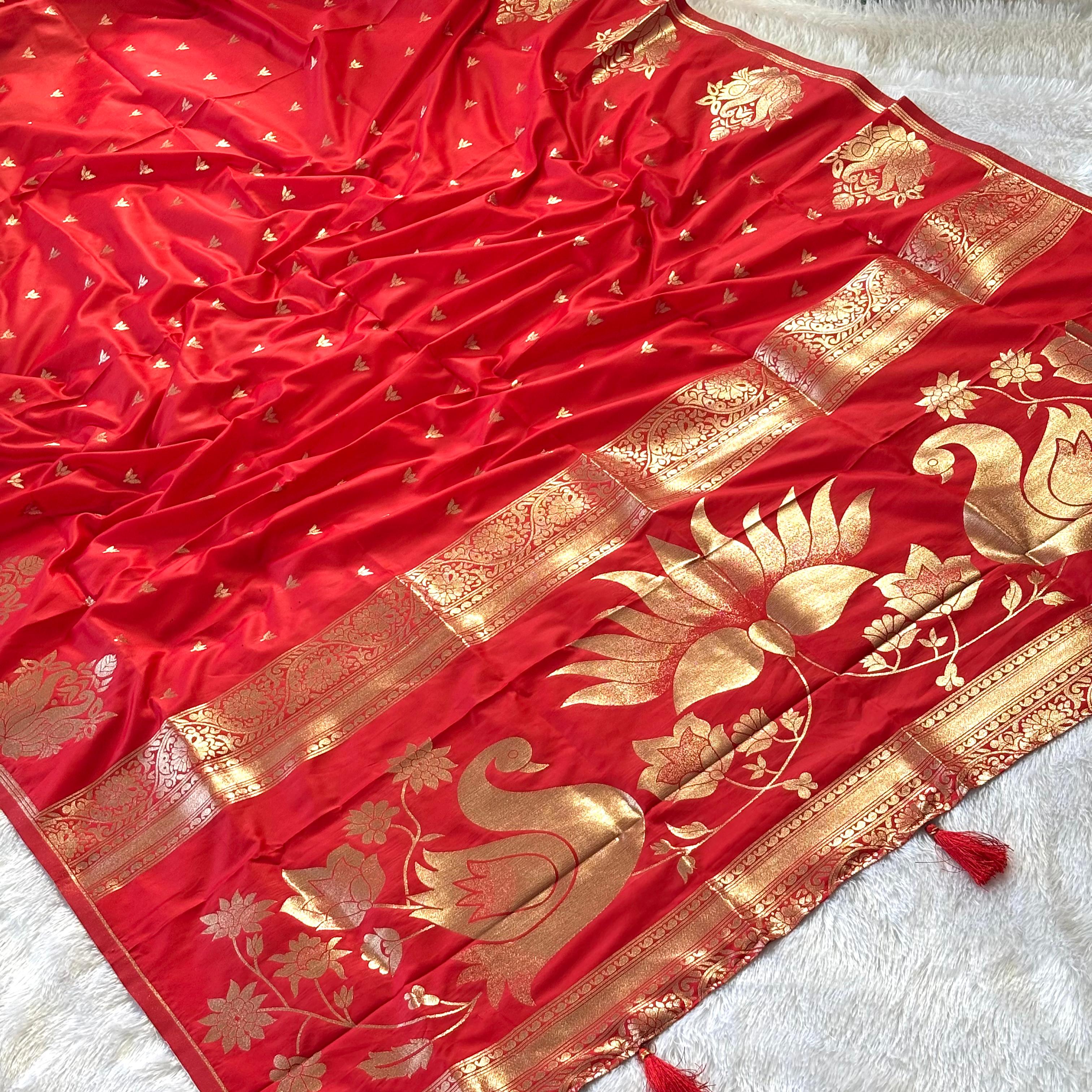 Rajalaxmi Soft Silk Saree- _Red