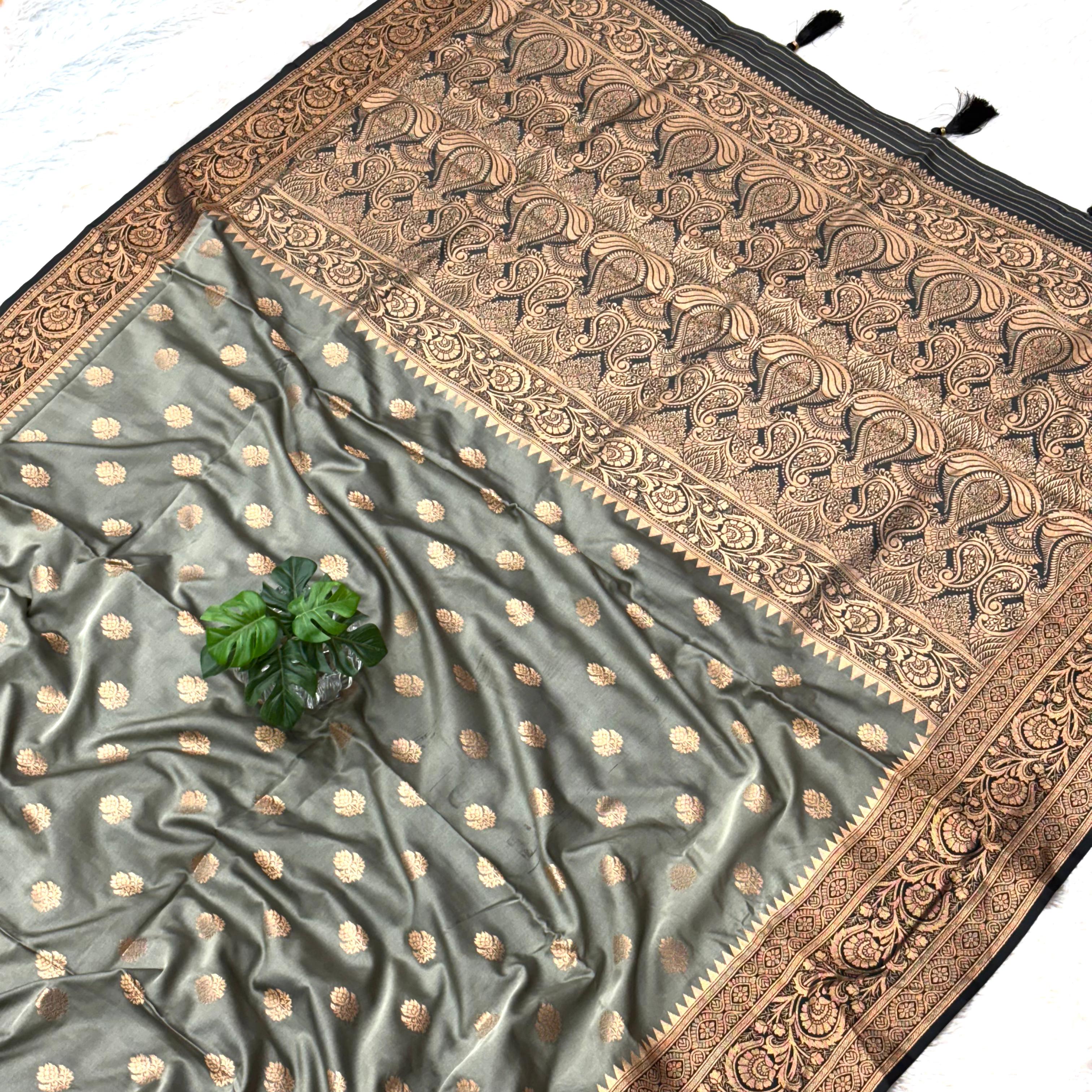 Rudrani banarasi saree : gray