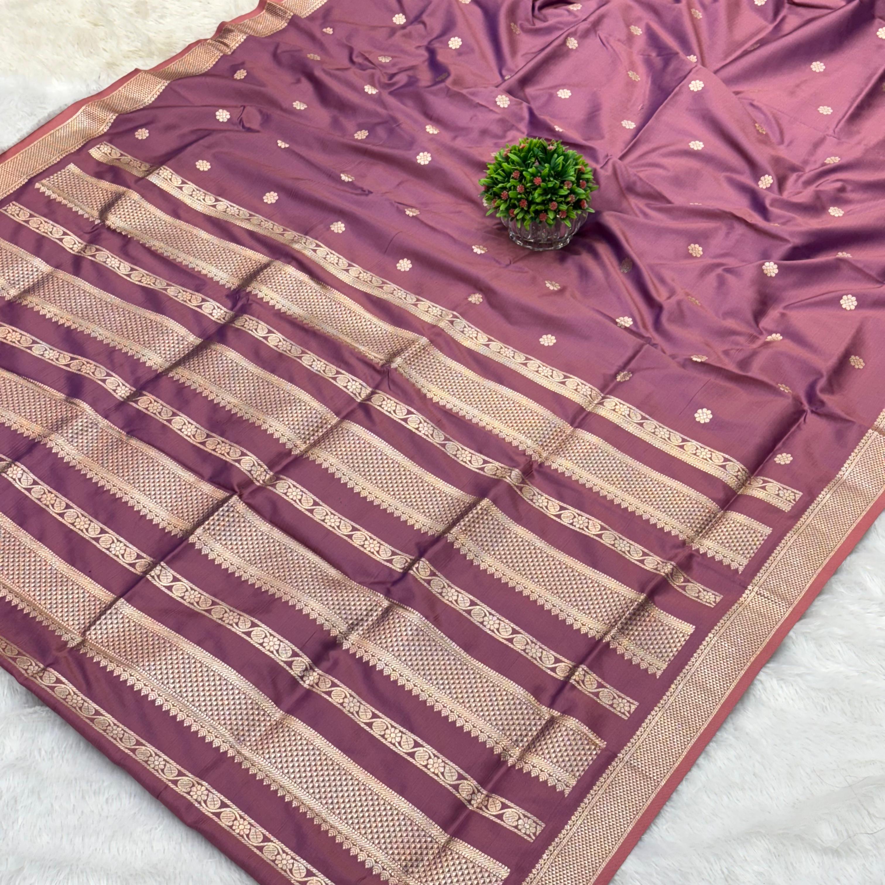 Soft silk Gadwal saree - LEVENDER