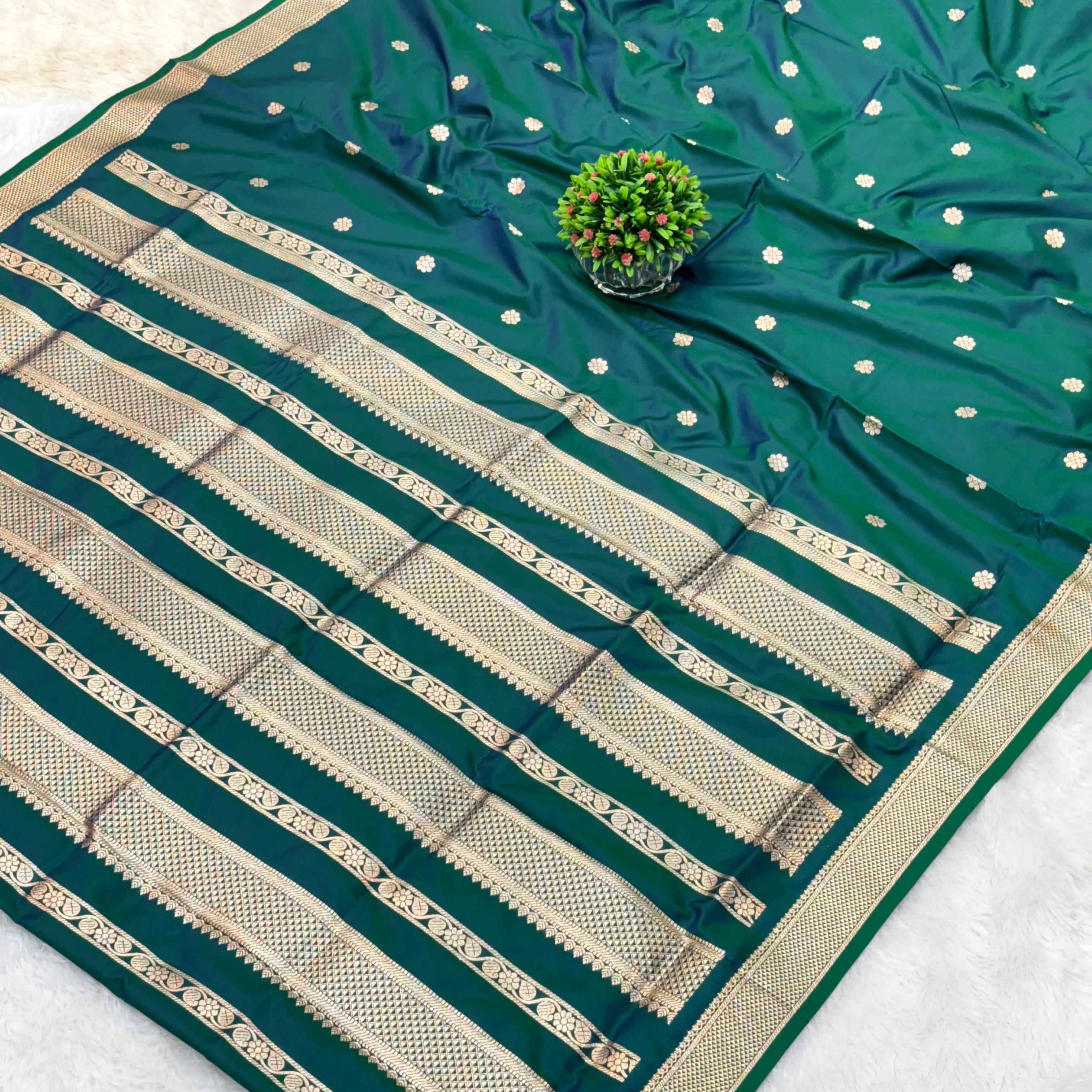 Soft silk Gadwal saree -GREEN