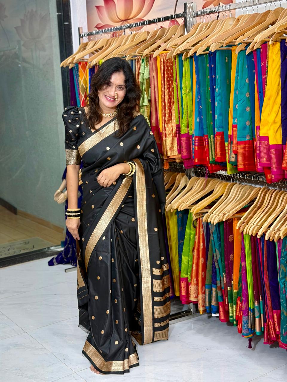 Gadwal Paithani_ Black