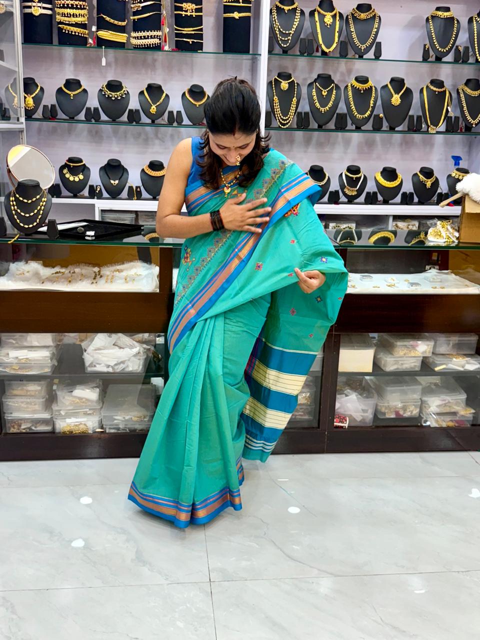 Rukamaai Irakal_BLUE