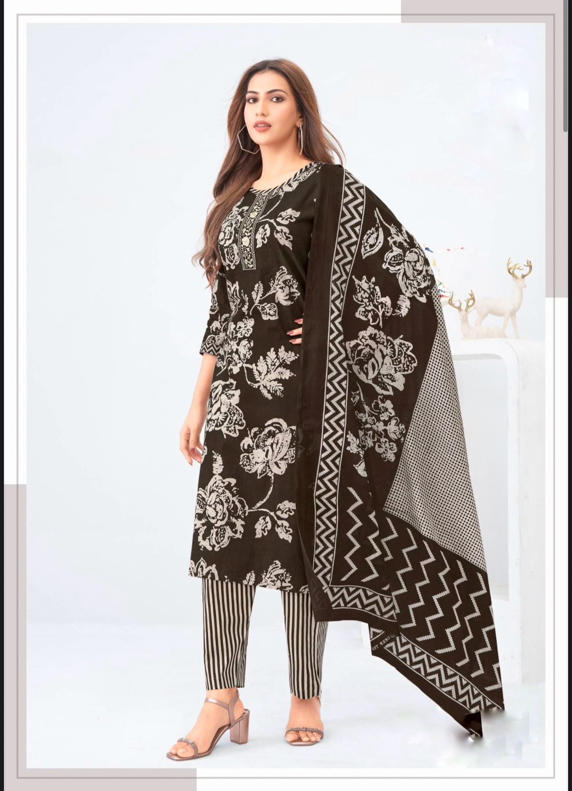 Matrushri (Deeptex)-  black