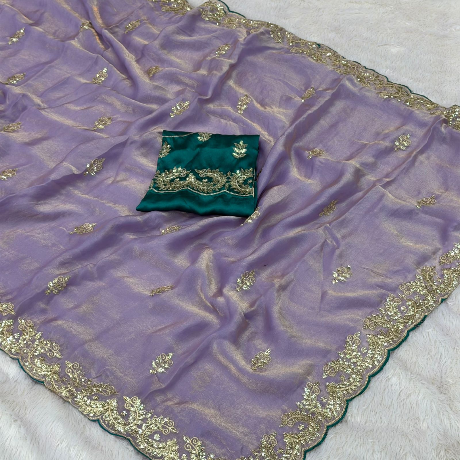 Designer Moss Fabric Saree - Levender