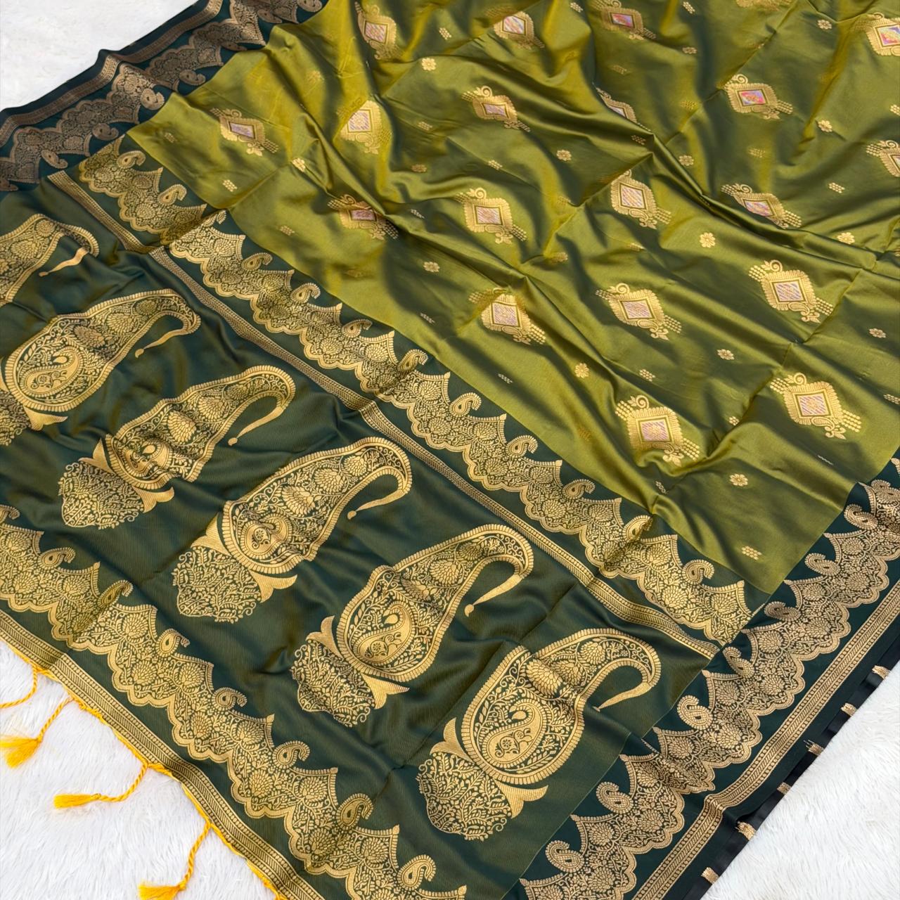 koyari  pallu soth pattern saree - Mehandi
