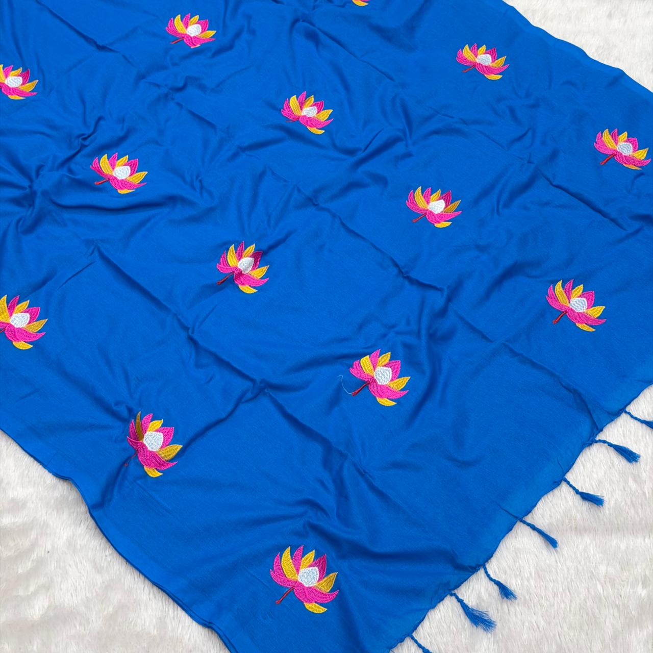 Padma Mal Cotton Saree - Blue