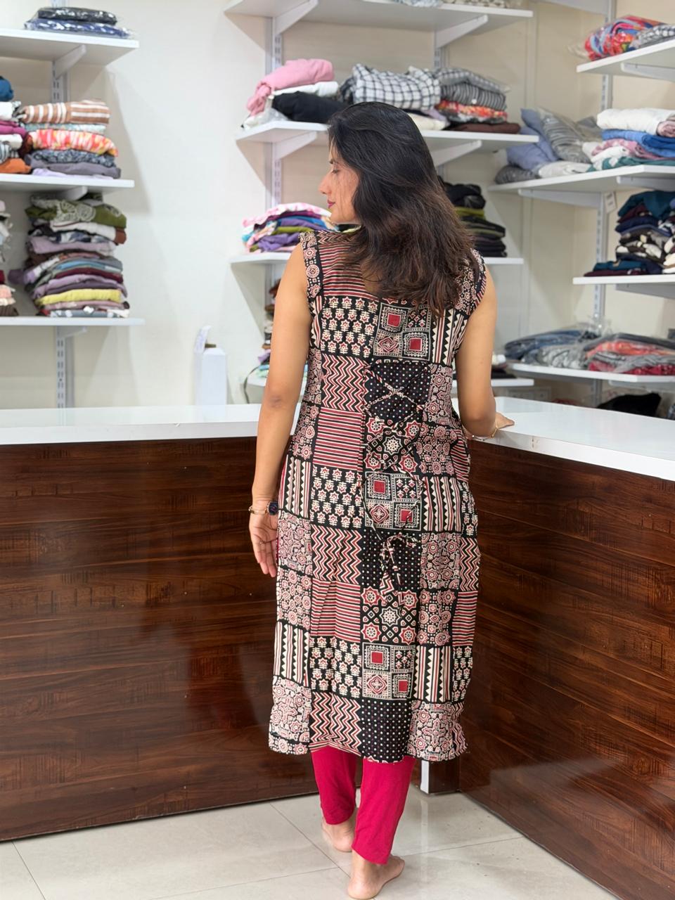 Mahi Kurti - Black