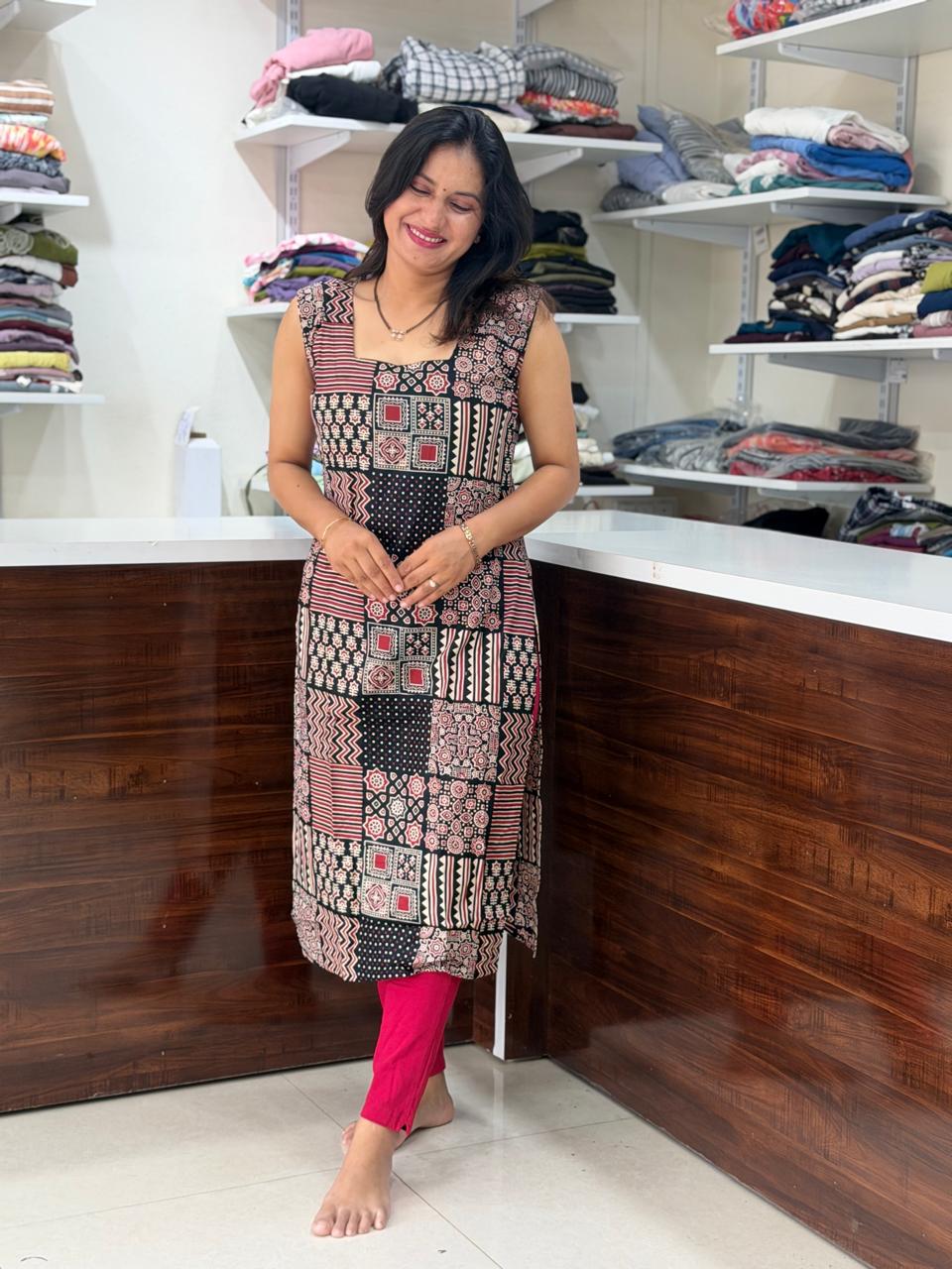 Mahi Kurti - Black