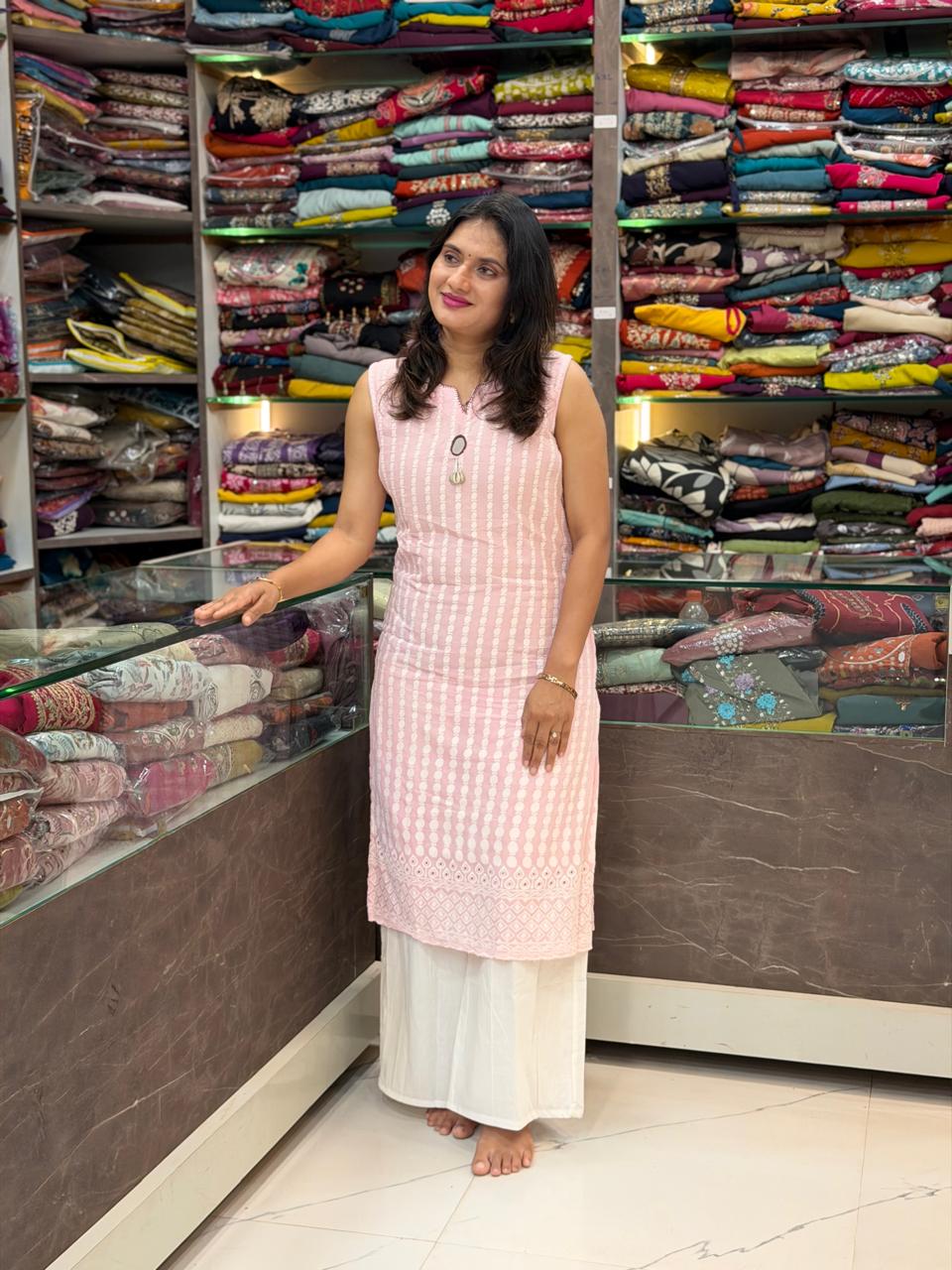 Mal Cotton Chikankari Kurti Set  - Light Pink