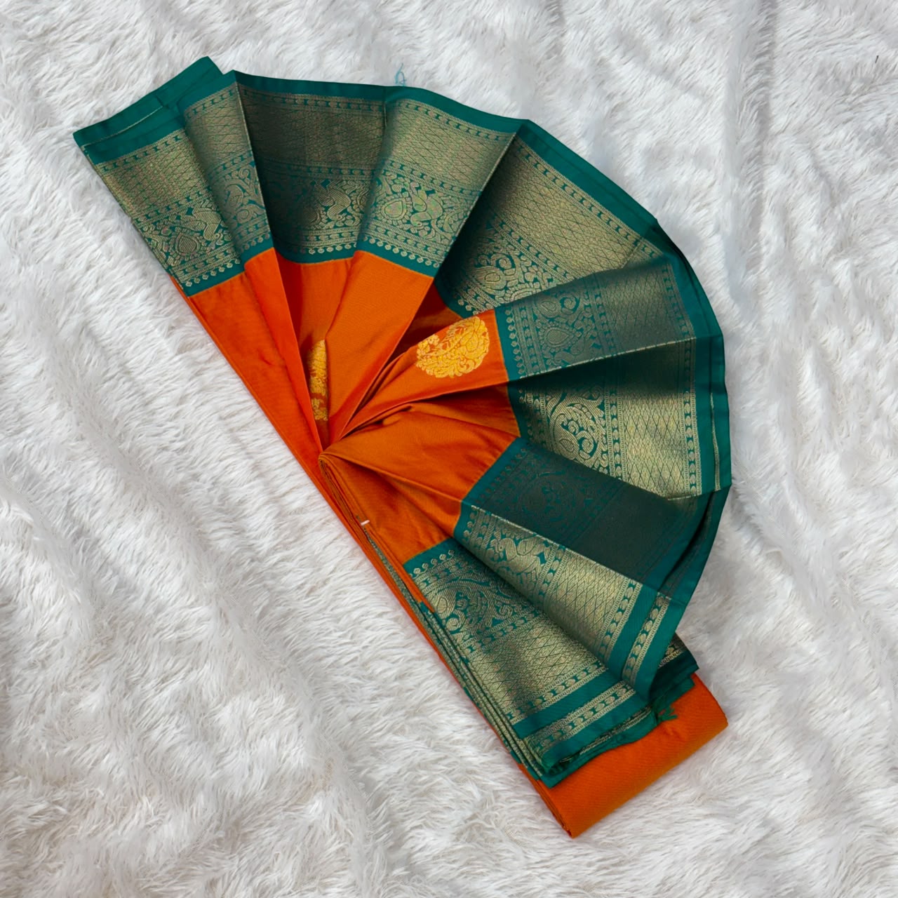 Silk Gadwal Saree -  Dark Orange With Morpankhi