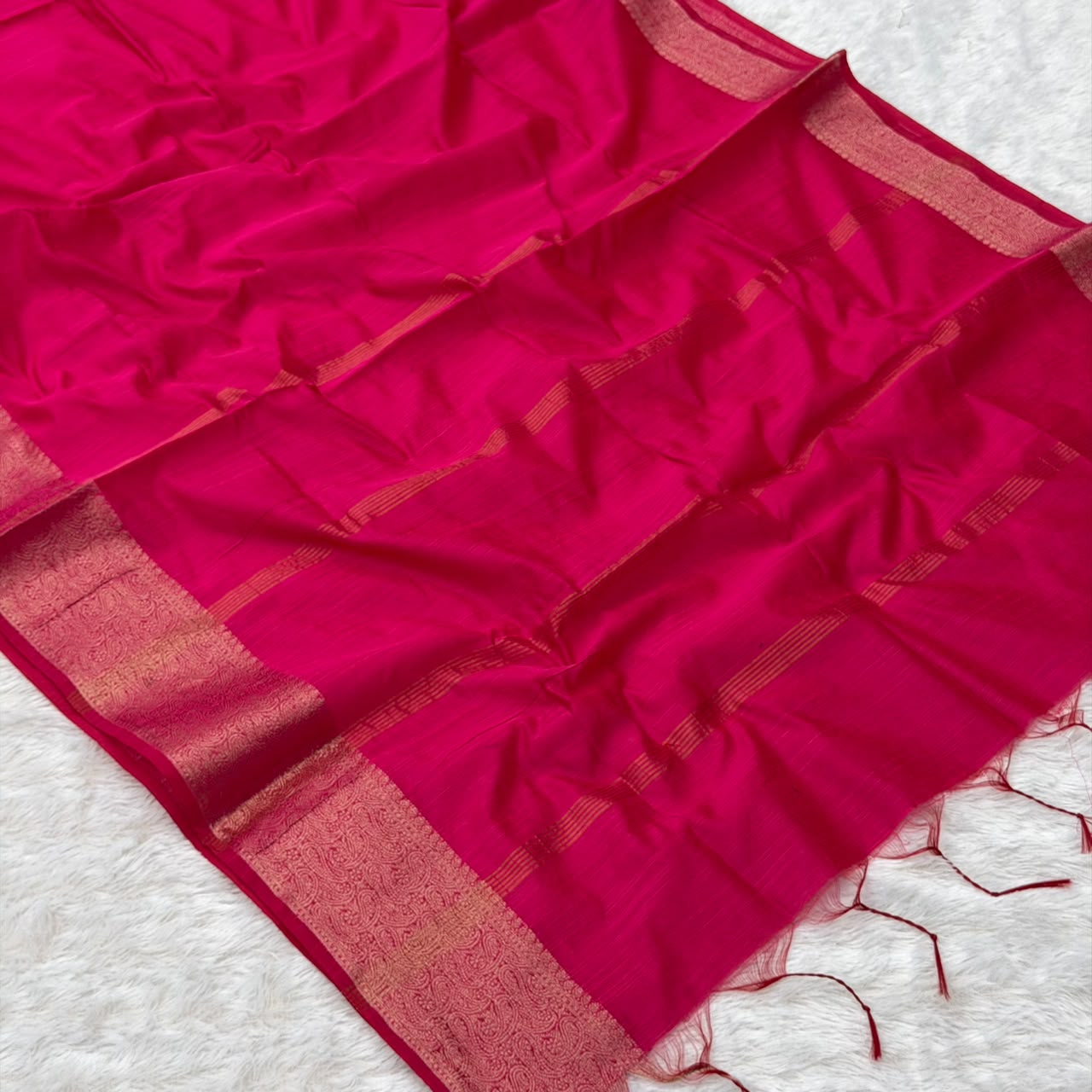 Bansi Linen Saree - Pink