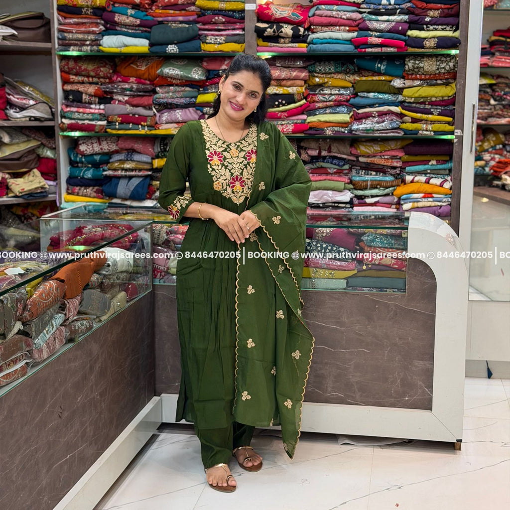 GREEN Dress Set