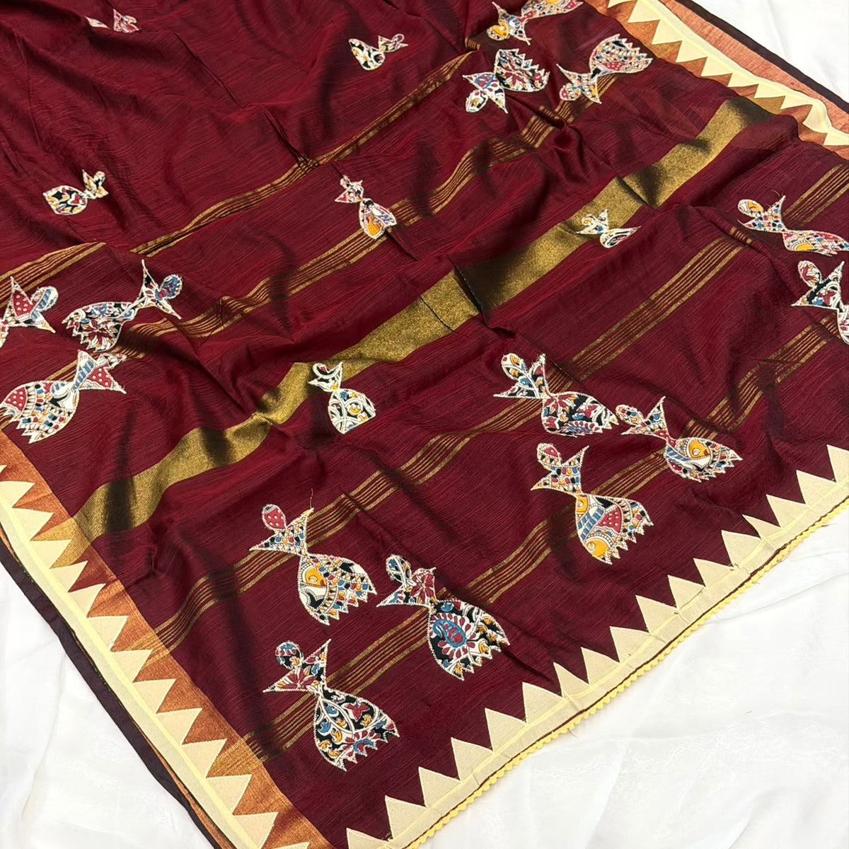 Kolkata Cotton Applique Work Saree - Marron  With Off White shade boarder
