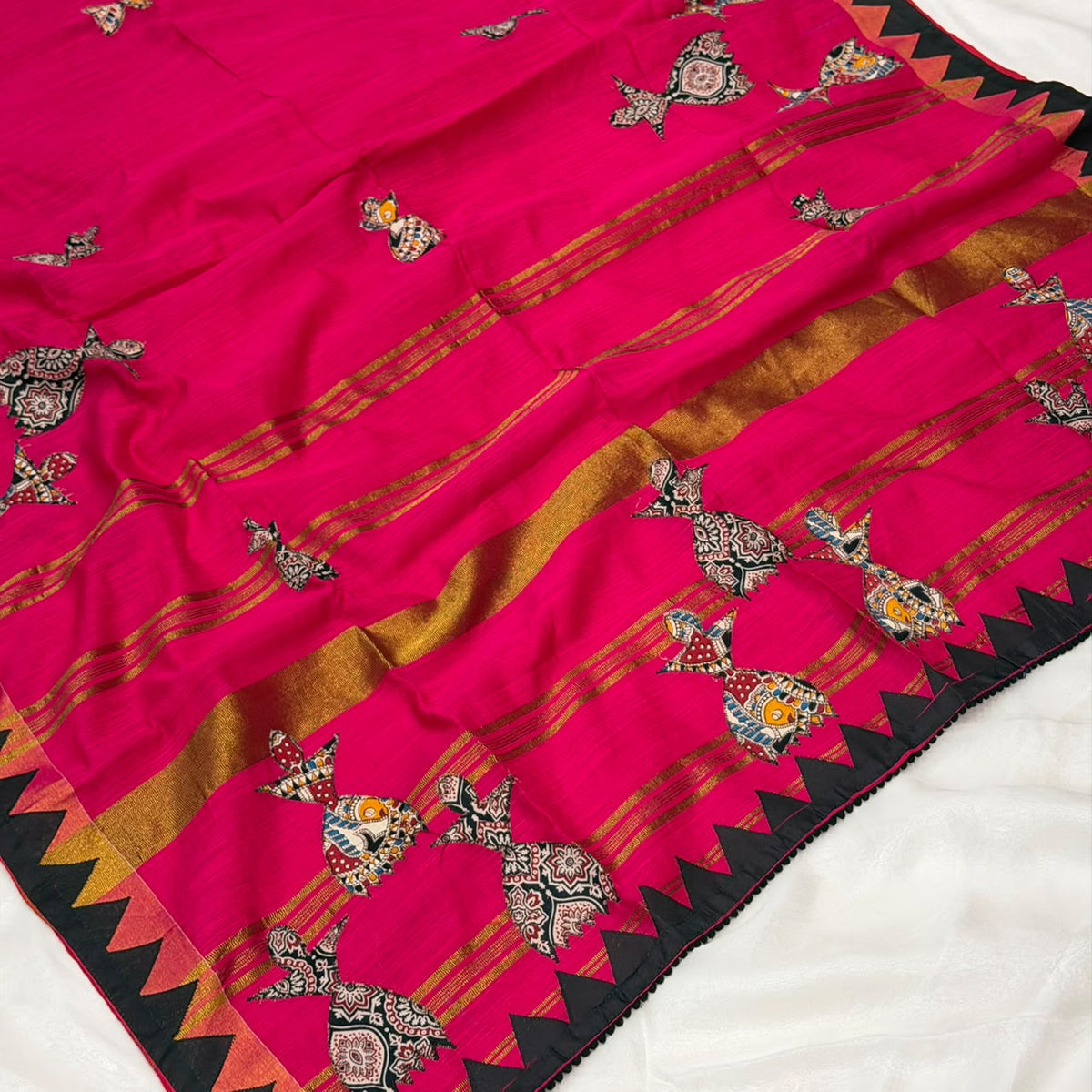 Kolkata Cotton Applique Work Saree - Pink With Black Boarder