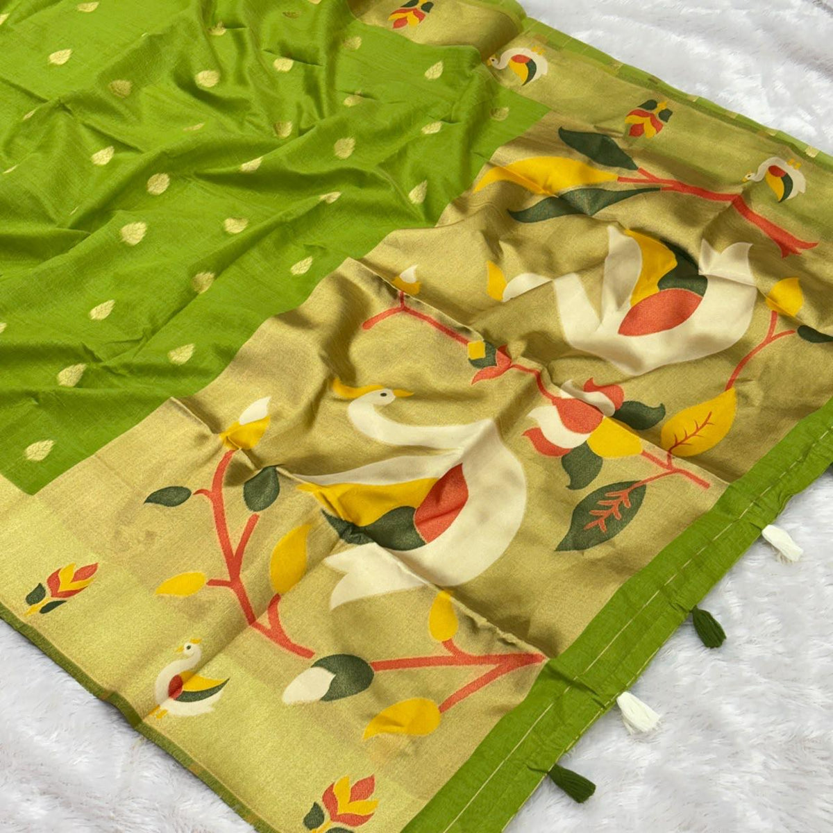 Rajhans Kalkatta Cotton Saree - Parrot Green