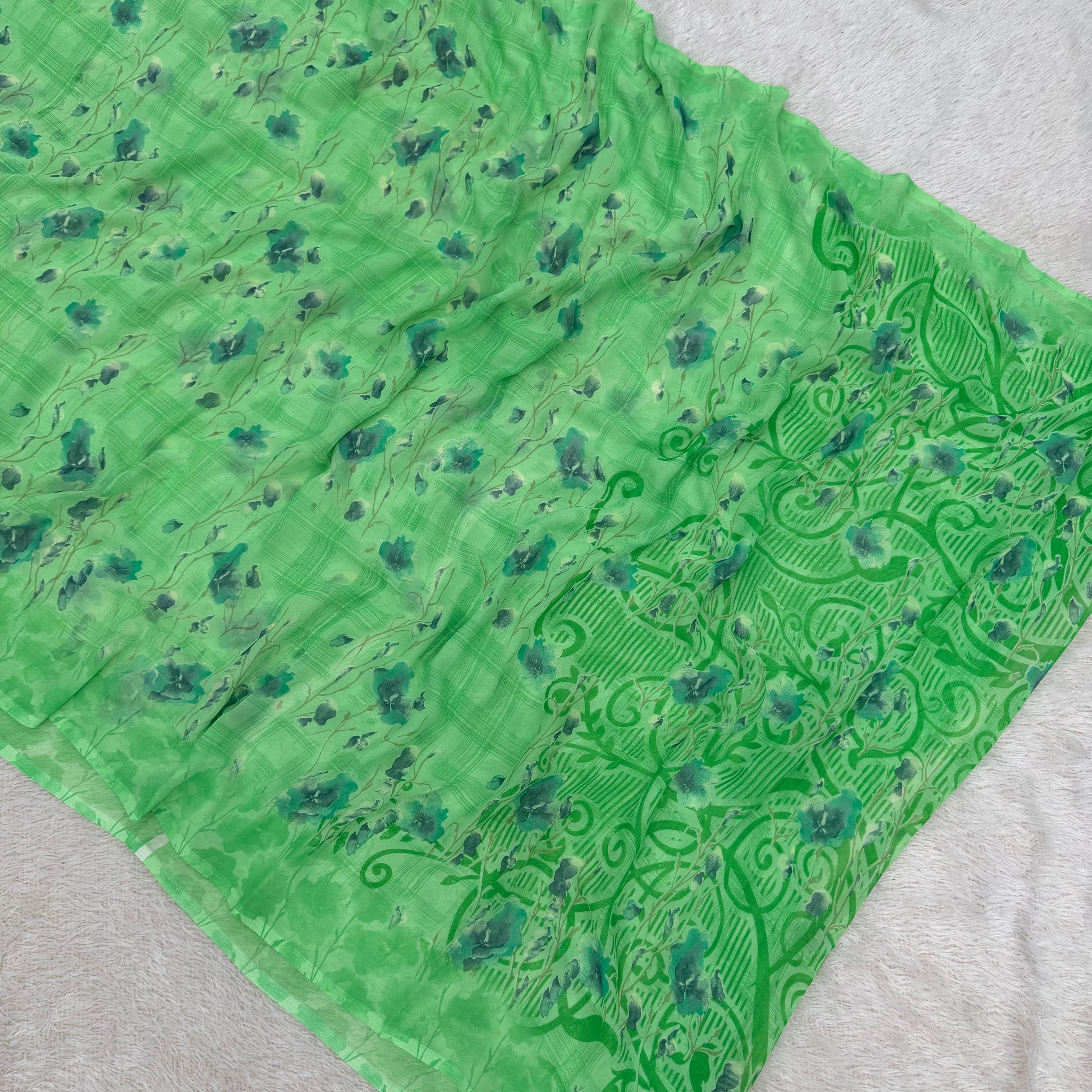 Trendy Lightweight Saree for Women - RAMA