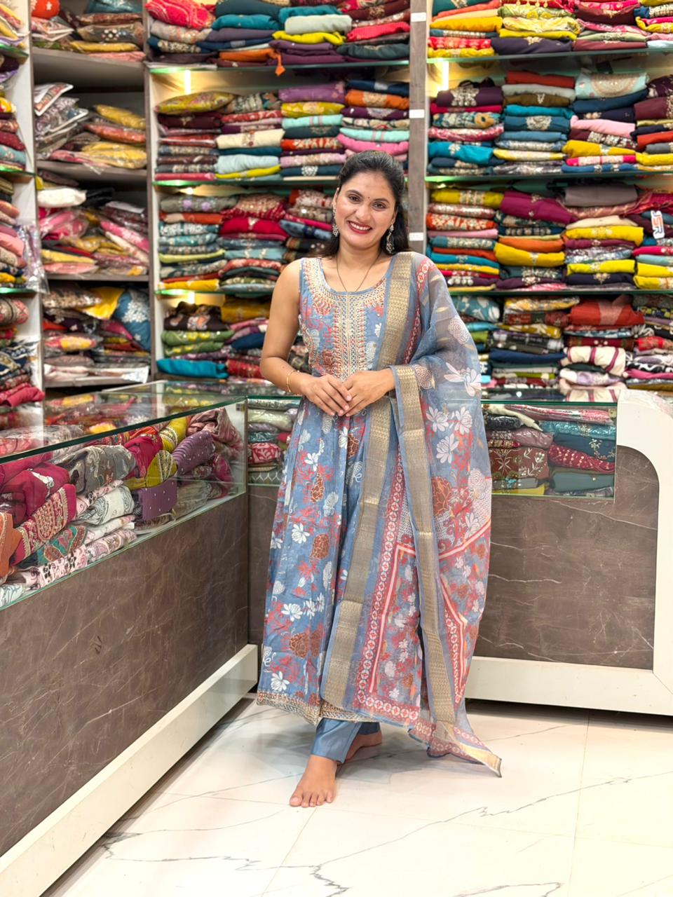 Avantika 3 Pice Dress Set
