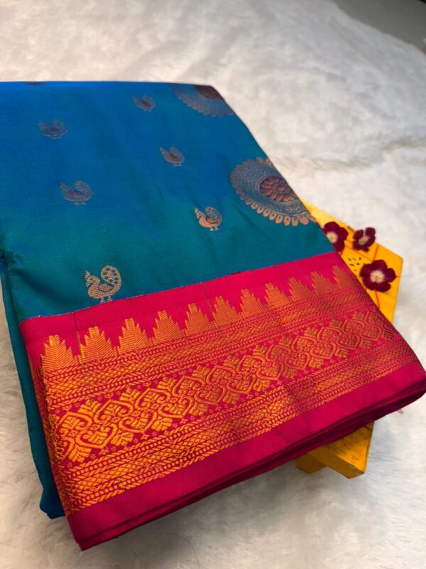 Garwal Silk Saree - Image 2