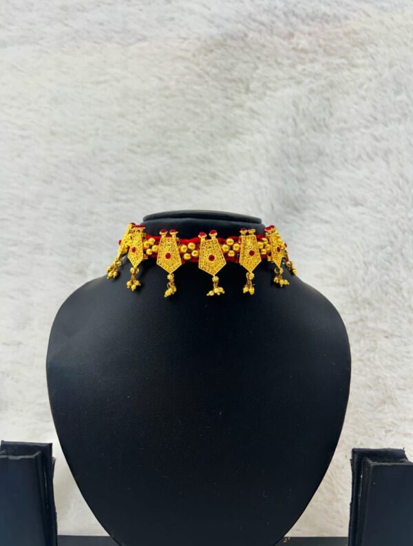 Semi vajra tik