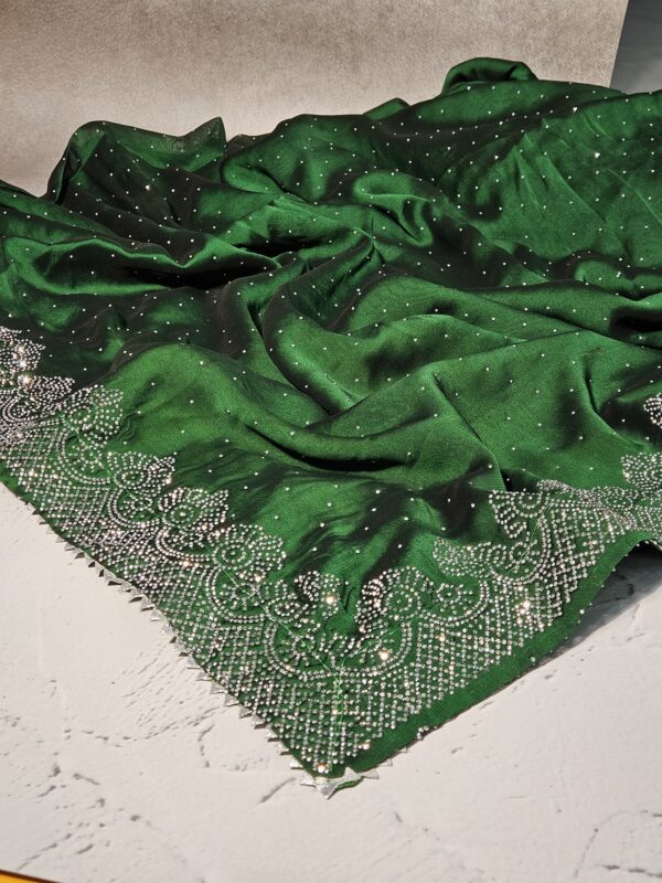 Geetika-Green