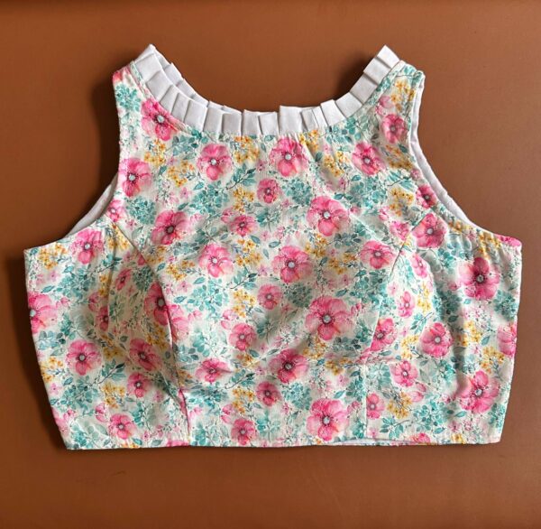 Hakoba highneck Blouse - Floral