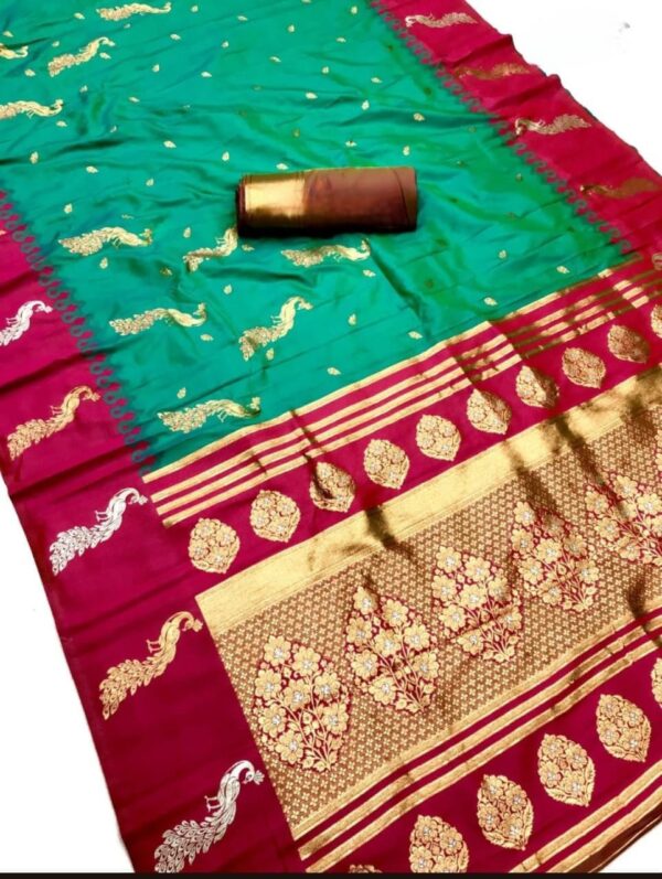Mor paithani - Rama (Red border)