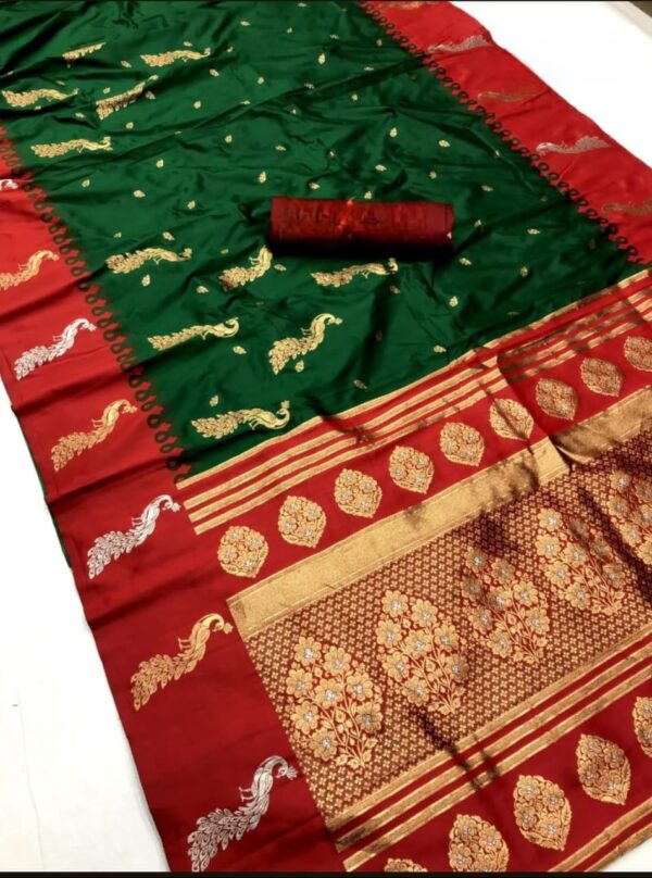 Mor paithani - DarkGreen (Red border)