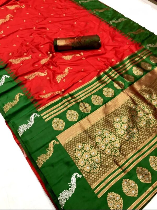 Mor paithani - Red (DarkGreen border)