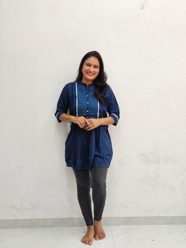 Short Kurti-Morpankhi