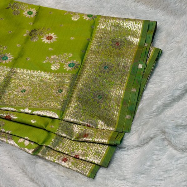 Fulavanti Saree Parrot