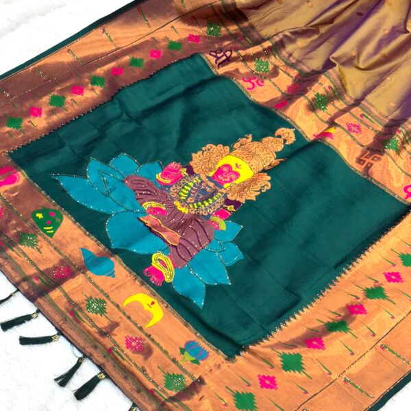 Mahalaxmi Paithani: Chikoo colour
