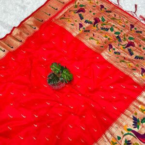 Maharani Muniya Paithani Saree – Red