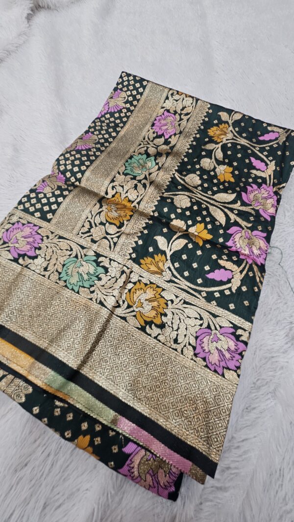 Banarasi Jal Design Saree : Green