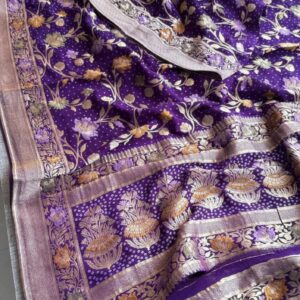 Banarasi Jal Design Saree : magenta