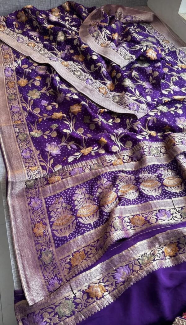 Banarasi Jal Design Saree : magenta
